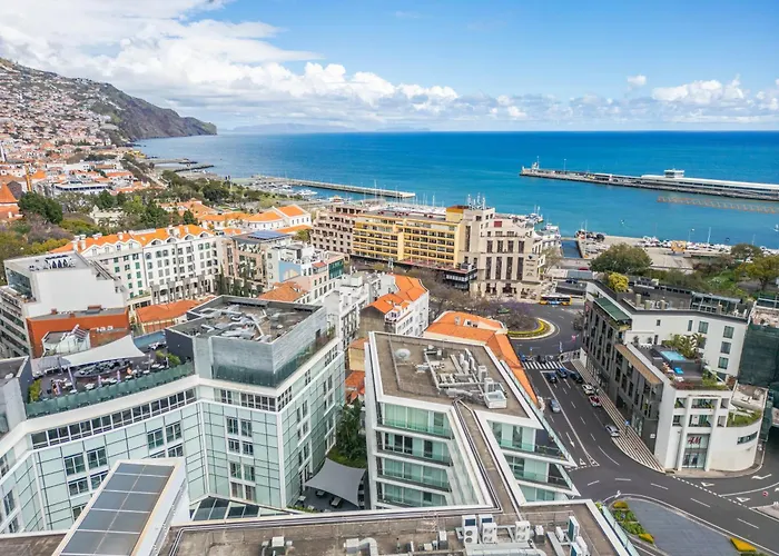 Seaside Serenity Ii * Funchal (Madeira)